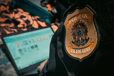 PF cumpre 15 mandados em operação contra tráfico de drogas e lavagem de dinheiro em Sergipe