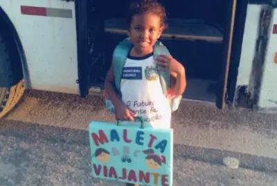 Prefeitura de Pacatuba realiza projeto Maleta Viajante