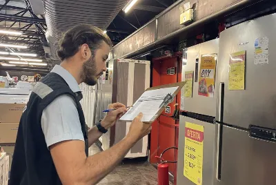 Procon/SE reforça fiscalização de estabelecimentos comerciais sergipanos durante semana da Black Friday