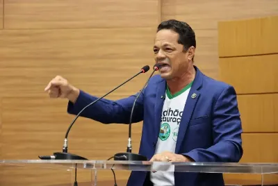 Deputado federal eleito Capitão Samuel anuncia proposta de passagem de ônibus gratuita para trabalhadores com carteira assinada