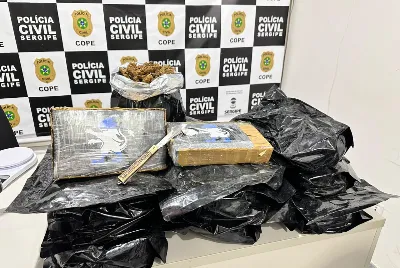 Cope apreende R$ 500 mil em drogas na rodoviária de Aracaju
