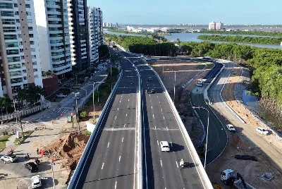 SMTT orienta sobre novo acesso à avenida Tancredo Neves pelo Complexo Maria do Carmo