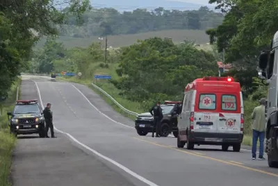 Foragidos do sistema prisional morrem em confronto com policiais na BR-235 em Sergipe