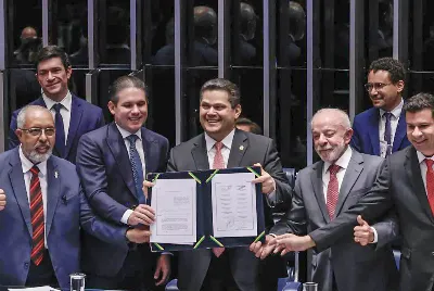 Congresso promulga emenda do fim da 6x1; escala 5x2 começa em 60 dias