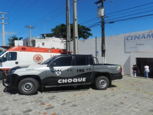 Adolescentes tentam fugir do Cenam e fazem rebelião