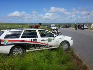 Acidente de trânsito deixa dois mortos e quatro feridos