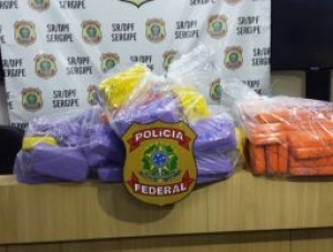 Homem é preso com 60kg de crack na BR 101