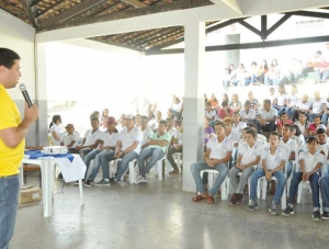 Campanha “Salgado Sem Drogas” é realizada nas escolas do município