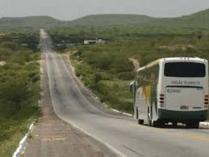 Ônibus que saiu da BA com destino a SE é assaltado