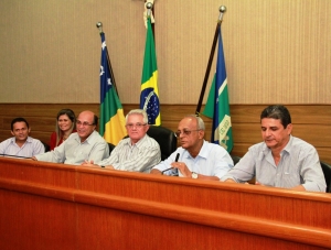 Prefeitura forma comissões para debater Plano Municipal de Educação