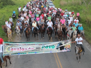 Cavalgada do Povo em Japaratuba atrai multidão