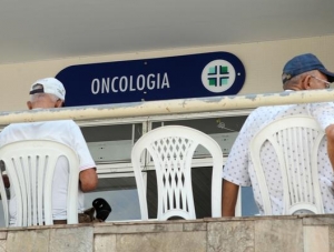 Pacientes estão sem tratamento de câncer no Huse há 20 dias