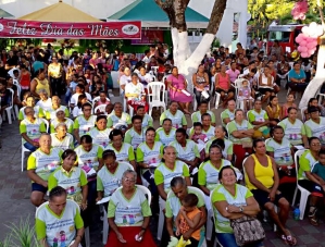 Prefeitura de Pacatuba faz grande festa em homenagem às mães