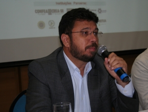 Valmor Barbosa participa do Consege