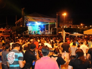 Flor da Manhã, Gabriel Diniz e Fogo na Saia festejam com munícipes os 150 anos de Nossa Senhora do Socorro