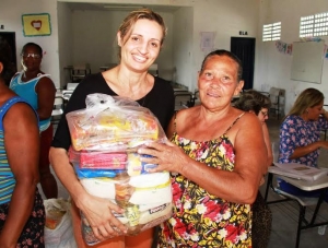 Laranjeiras: Encerra amanhã a entrega das cestas básicas do programa Mesa Farta