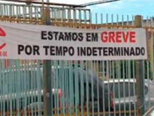 Servidores do IFS não atendem Justiça e continuam em greve