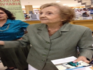 Morre a escritora Sergipana Maria Lígia Pinna