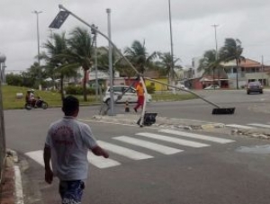 Previsão do tempo indica ventos fortes e chuvas até o meio da semana