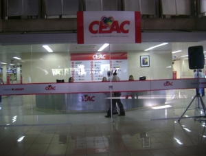 Agentes do CEACs decidem manter a greve