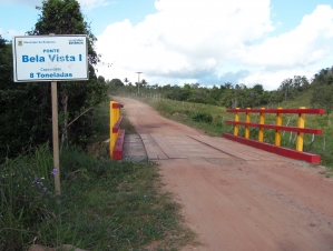 PONTES DA ZONA RURAL SÃO CONSTRUÍDAS PELA PREFEITURA DO DESENVOLVIMENTO