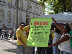 Agentes de saúde e endemias encerram greve