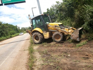 PREFEITURA DE ESTÂNCIA REALIZA MUTIRÃO DE LIMPEZA EM DIVERSAS RUAS DA CIDADE