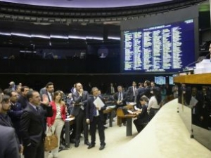 Reforma política: Câmara aprova o fim da reeleição