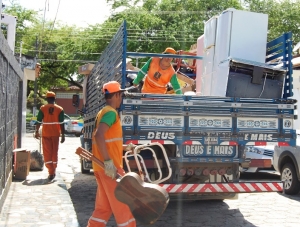 Aracaju: Cata Bagulho faz sucesso no Inácio Barbosa e segue para 18 do Forte