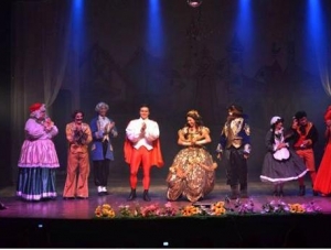 Teatro Atheneu apresenta musical 