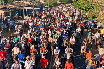 Milhares de cavaleiros e amazonas participaram do evento (Foto: Divulgação)