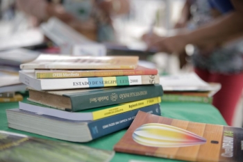 A Companhia também participou com o projeto ‘Livro: Liberdade para a Alma’, com a doação de Livros (Foto: Ascom Deso/ Divulgação)