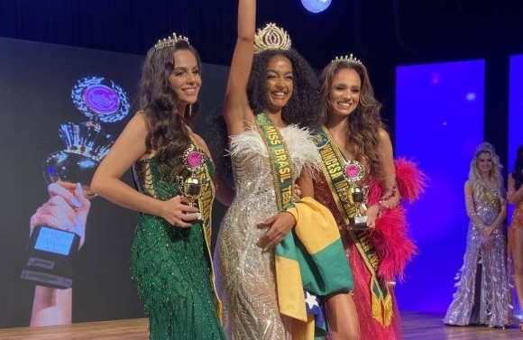 Sergipana Thielle Gois vence concurso Miss Brasil Teen 2024