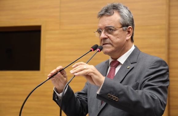 Deputado Luciano Pimentel anuncia realização de seminário sobre transição energética