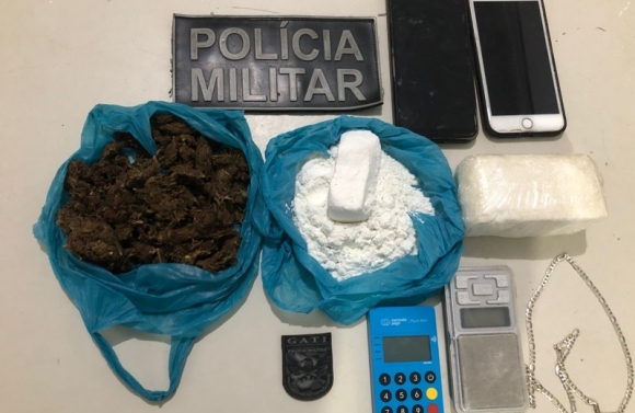 Polícia Militar prende suspeito de tráfico de drogas em Pirambu