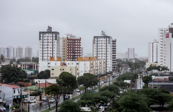 Semac prevê tempo nublado e chuvas fracas em Sergipe para os próximos dias