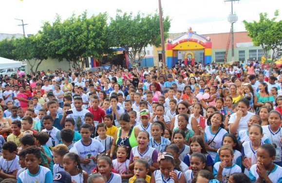 Prefeitura de Japoatã realiza festa em comemoração ao dia das crianças