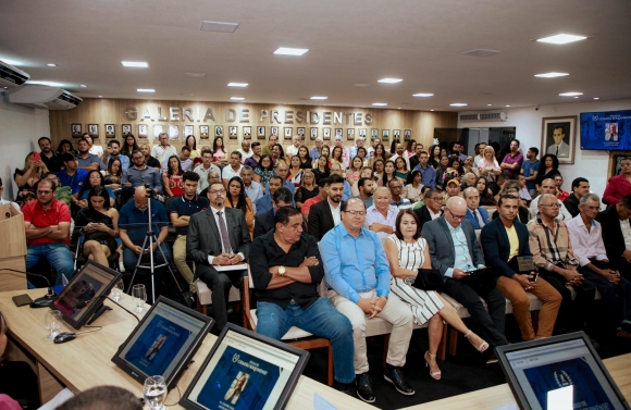 Em Sessão Solene, vereadores de Boquim entregam títulos de Cidadão Honorário