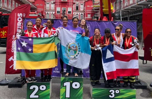 Bombeiras de Sergipe conquistam segundo lugar em competição nacional de salvamento no Rio de Janeiro