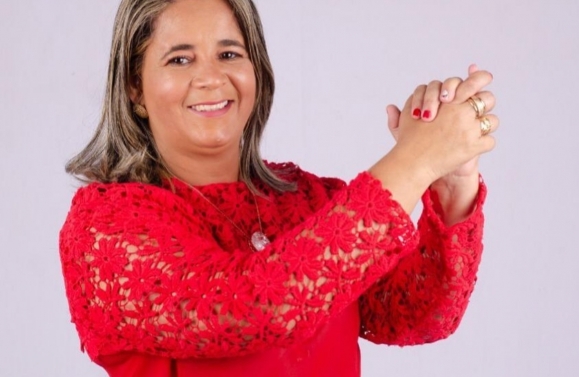 De família política, vereadora Cláudia Dias mantém vivo legado em defesa de Telha