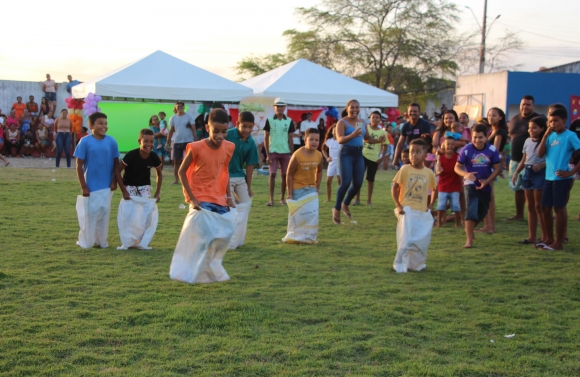 Prefeitura de Telha promove evento de diversão e solidariedade para crianças no Estádio Municipal