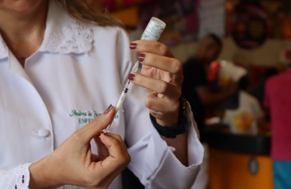 Itabaiana: Cerca de 2 mil vacinas foram aplicadas com o programa “Vacina no Comércio” no mês de julho