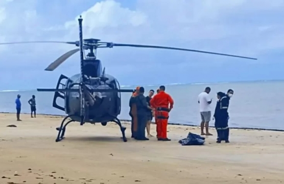 Irmãos sergipanos morrem afogados após serem atingidos por onda em Maragogi