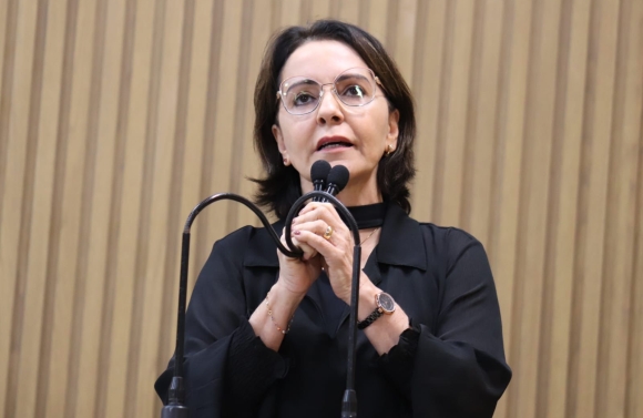 Emília faz alerta sobre crescimento de violência contra os idosos