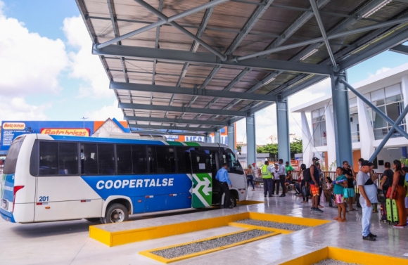 Frota do transporte intermunicipal terá aumento no feriado da padroeira do Brasil