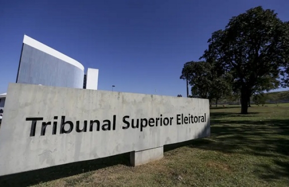 Justiça Eleitoral divulga edital de concurso unificado com 389 vagas