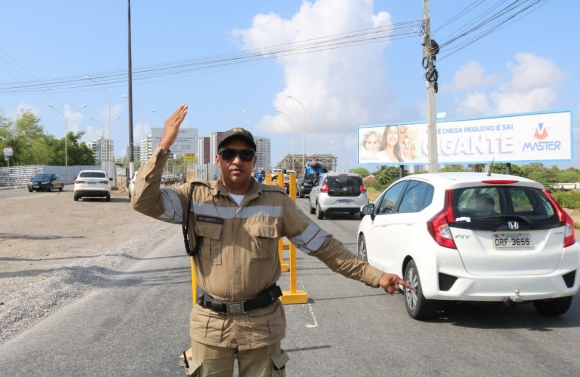 Trânsito na ponte sobre o Poxim será bloqueado parcialmente na quinta, 27