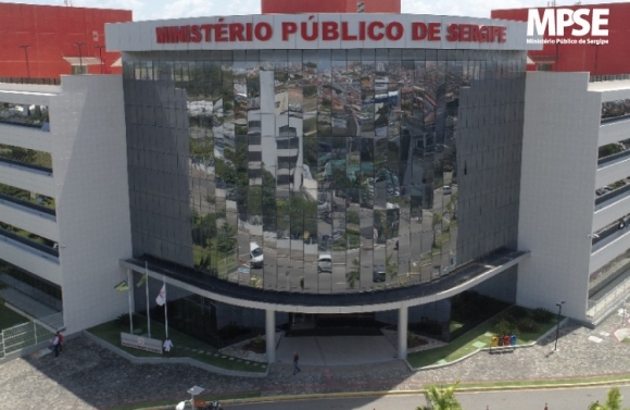 MPSE oferece denúncia contra casal acusado de assassinar idoso com requintes de crueldade no centro de Aracaju