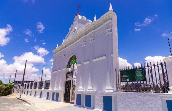 Cemitérios Santa Isabel e Cruz Vermelha terão programação especial para Dia de Finados