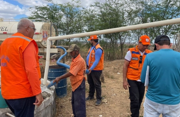 Governo de Sergipe reforça combate à seca nos oito municípios em situação de emergência